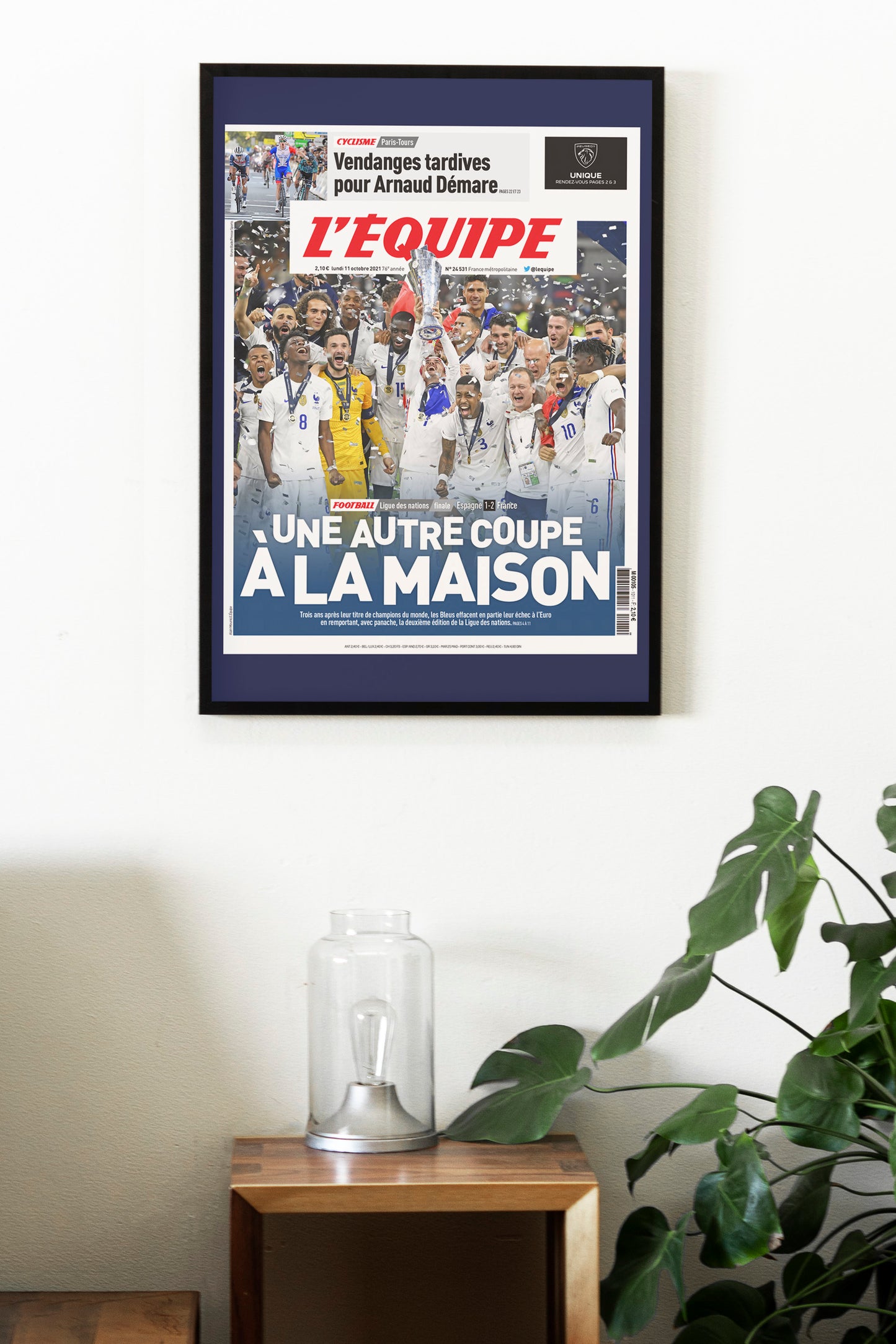 France 2018 FIFA World Cup Champions Front Cover L'Equipe Poster