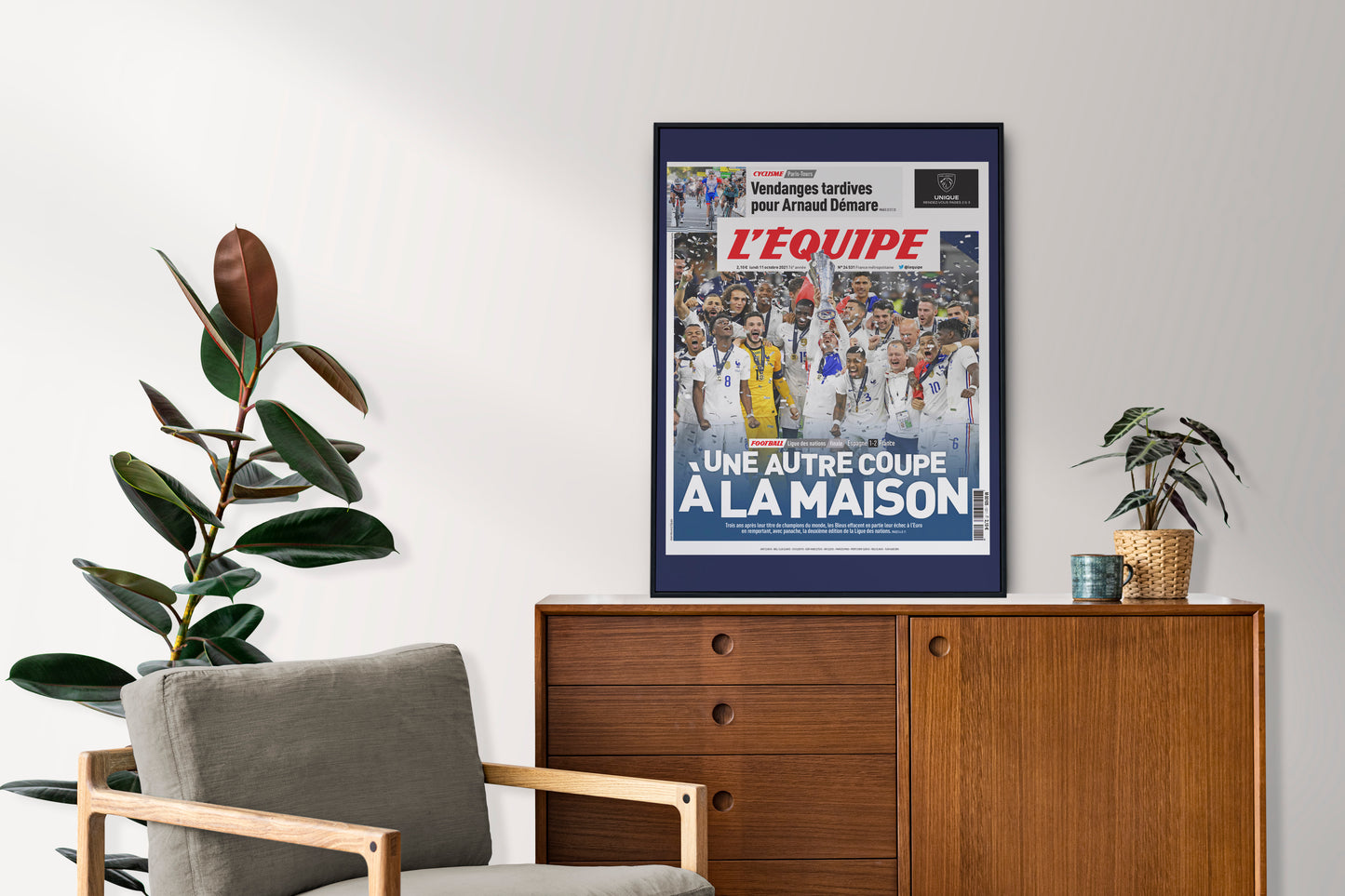 France 2018 FIFA World Cup Champions Front Cover L'Equipe Poster